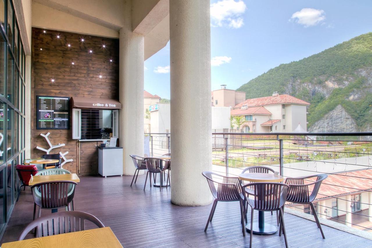 Tops10 Resort Donggang Cistar Yeongwol Extérieur photo